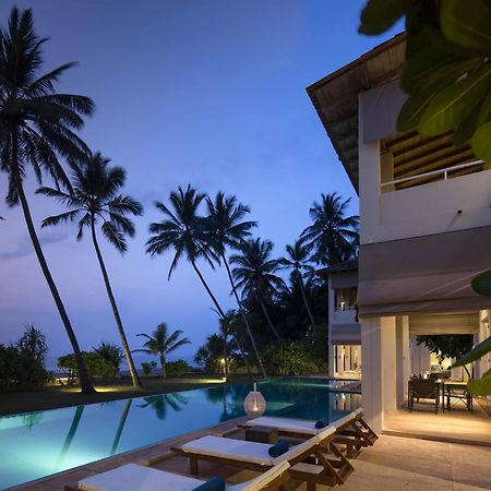 Sri Villas Bentota Bagian luar foto