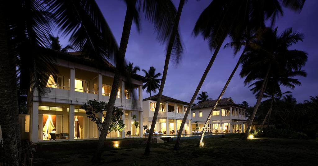 Sri Villas Bentota Bagian luar foto