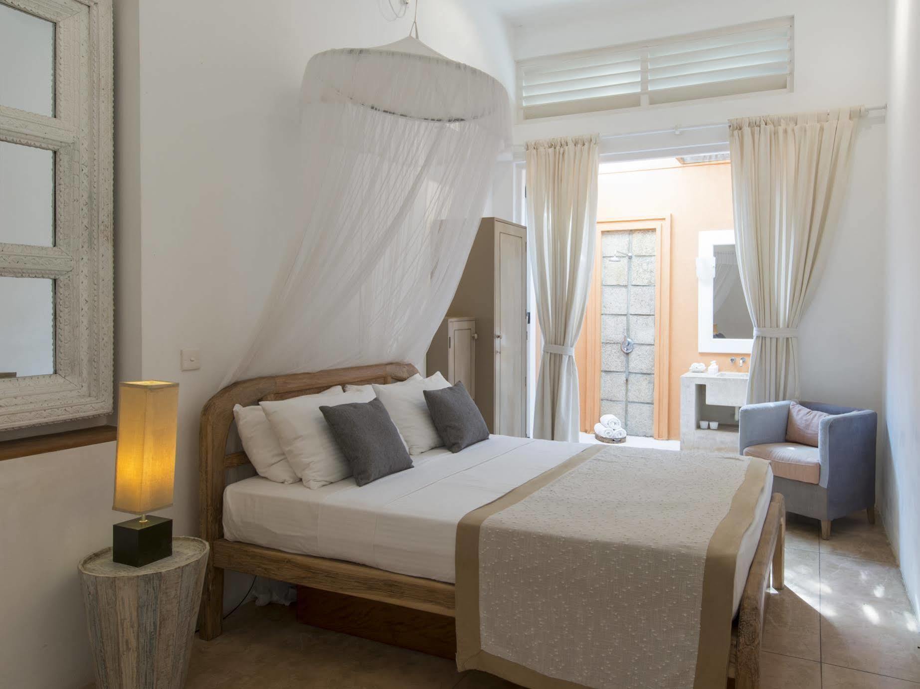 Sri Villas Bentota Bagian luar foto